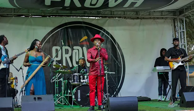 Banda Yetu preserva raiz rítmica angolana