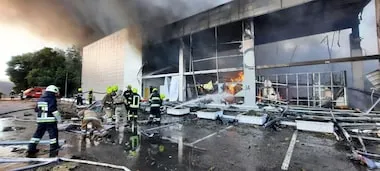 Ataque russo a shopping da Ucrânia deixa 16 mortos