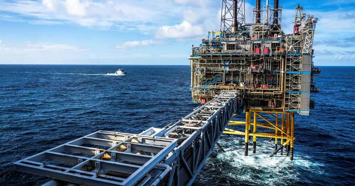 Barril de petróleo Brent para entrega em Setembro baixa 68,64 dólares
