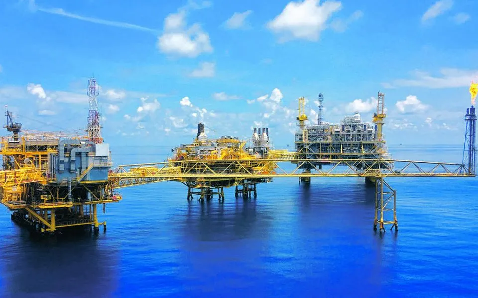 Petróleo Brent sobe para 91,62 dólares devido ao impasse EUA-Irão