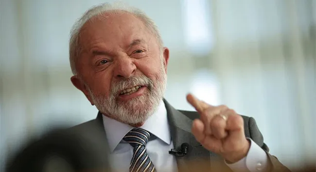 Brasil reduz presença diplomática na Argentina após novos ataques de Milei a Lula