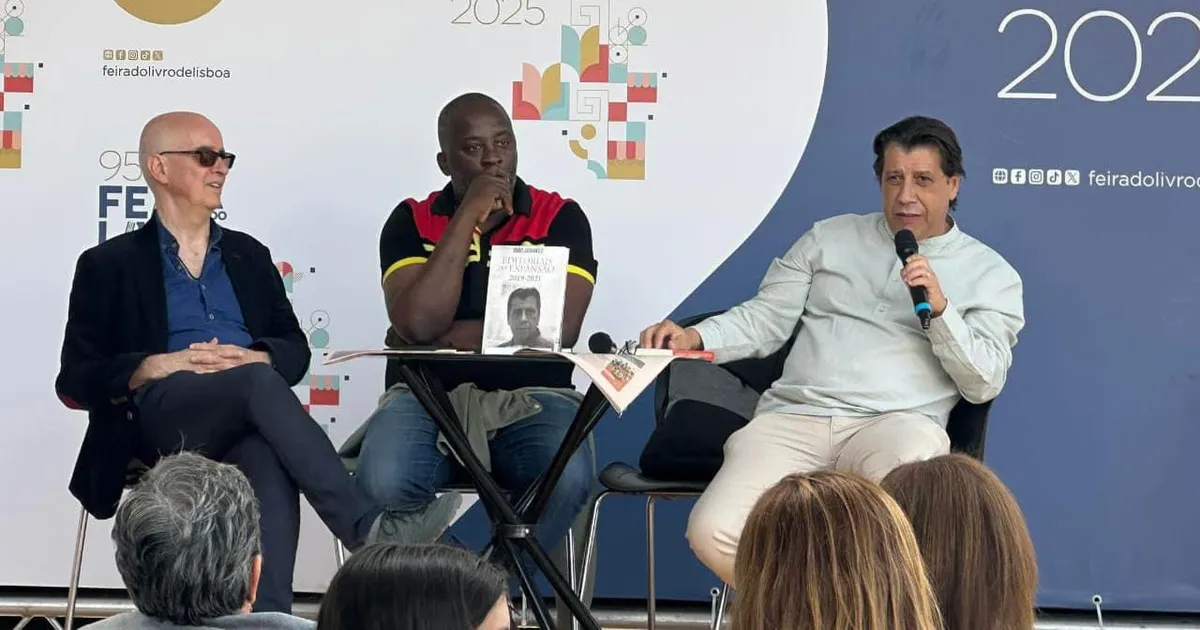 João Armando e Armindo Laureano na Feira do Livro de Lisboa