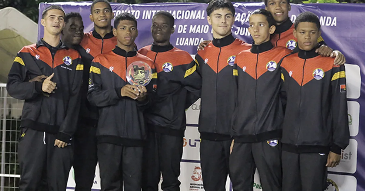 Natação: Selecção termina com saldo de 65 medalhas