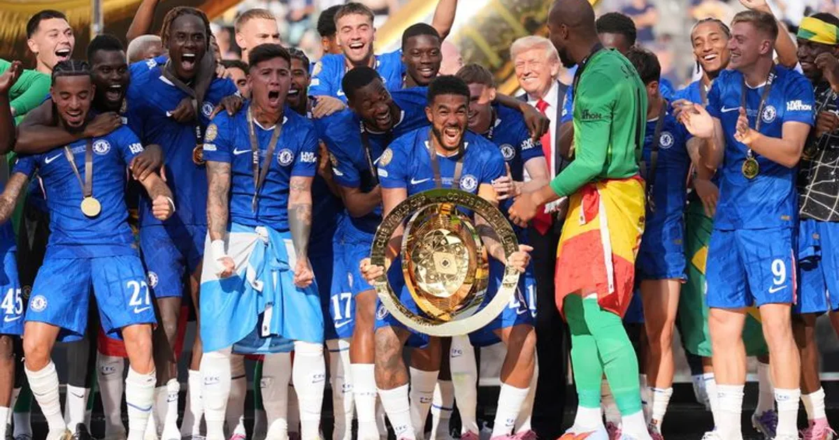 Mundial de Clubes: Chelsea goleia PSG e conquista troféu