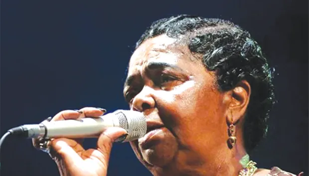 Disco com 10 temas inéditos de Cesária Évora sai amanhã