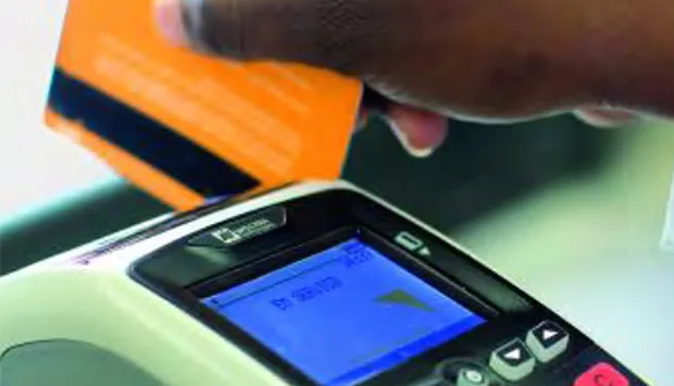 Compras com cartões crescem 17,7 por cento