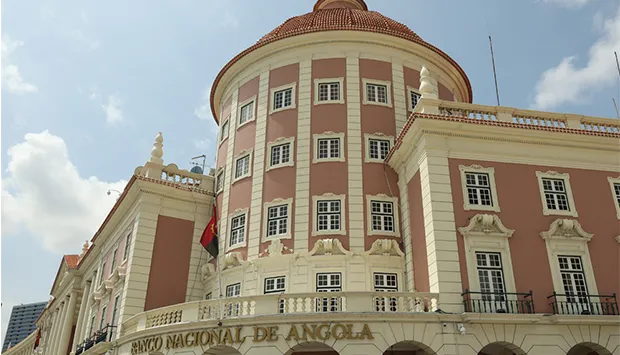 Kwanza desvaloriza 0,08 por cento face ao dólar