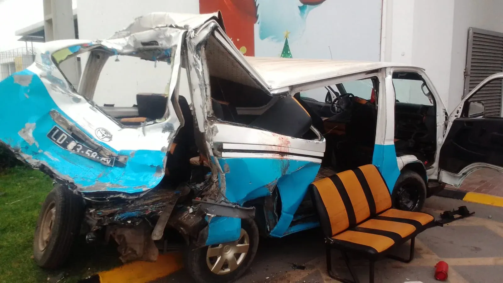 Acidente causa uma morte e oito feridos