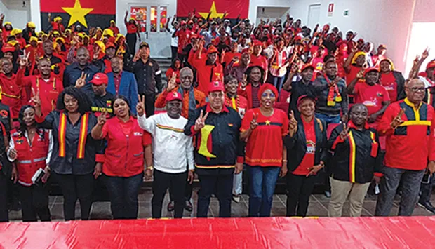 Parlamentares do MPLA auscultam comunidades