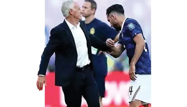 Cherki desrespeita técnico na partida com Inglaterra