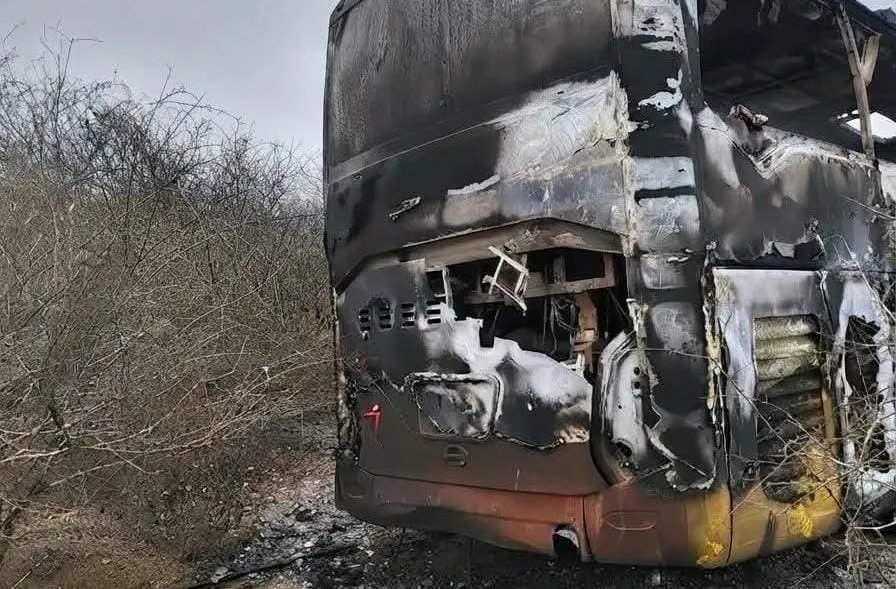 Sobe para 22 número de mortos em colisão entre autocarro e motorizada no Cuanza-Sul