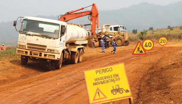 Reabilitados 12 quilometros da estrada Uíge/Casseche