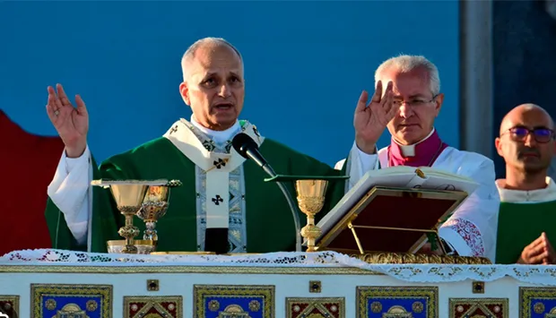 Papa pede resposta internacional para travar epidemia de Ébola