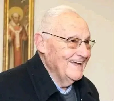Malanje chora morte do Padre Telmo Ferraz
