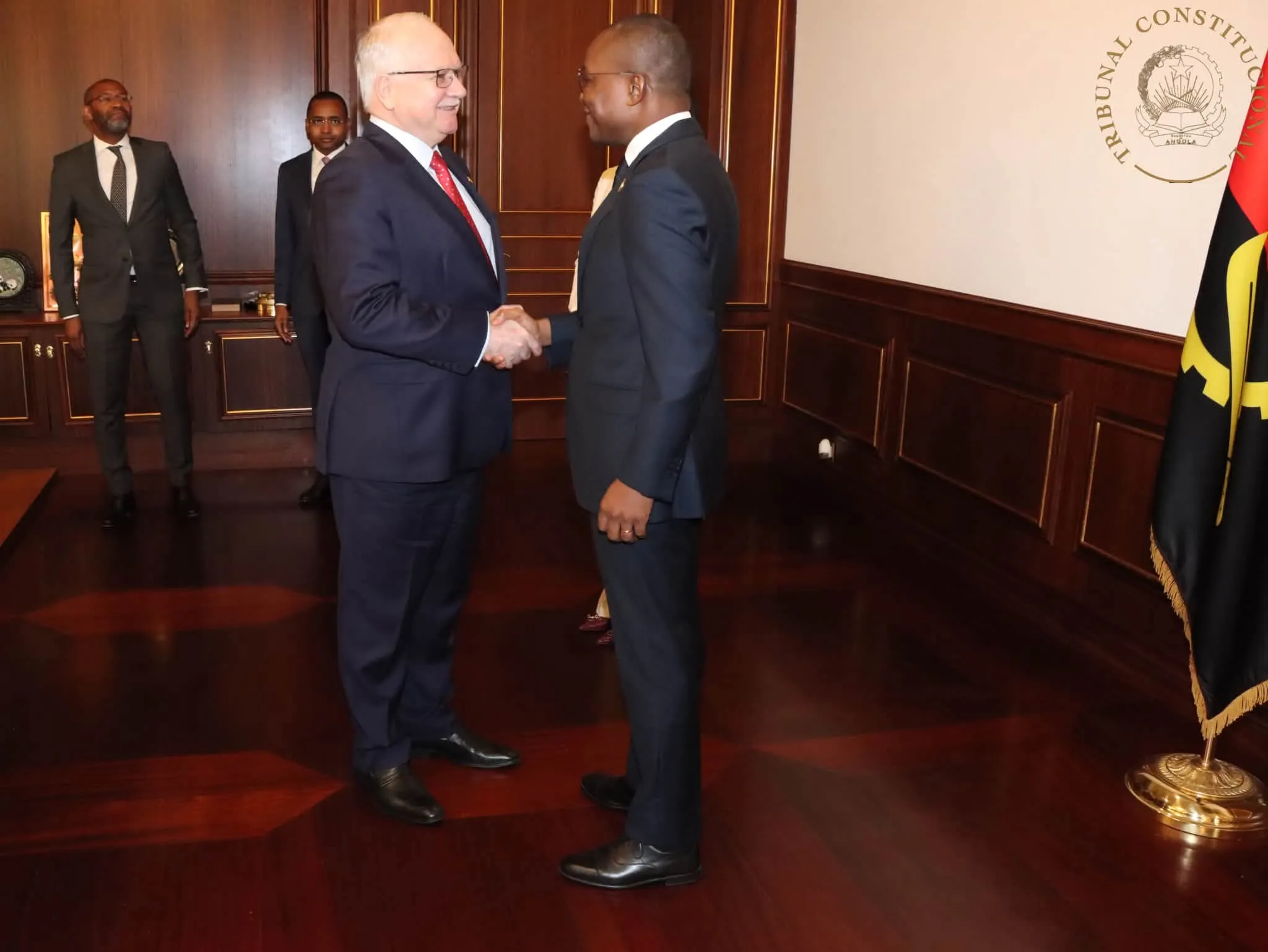 Adão de Almeida recebe presidente do Supremo Tribunal Federal do Brasil