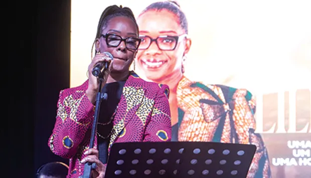 Afrikkanitha revisita repertório de Lilly Tchiumba em concerto