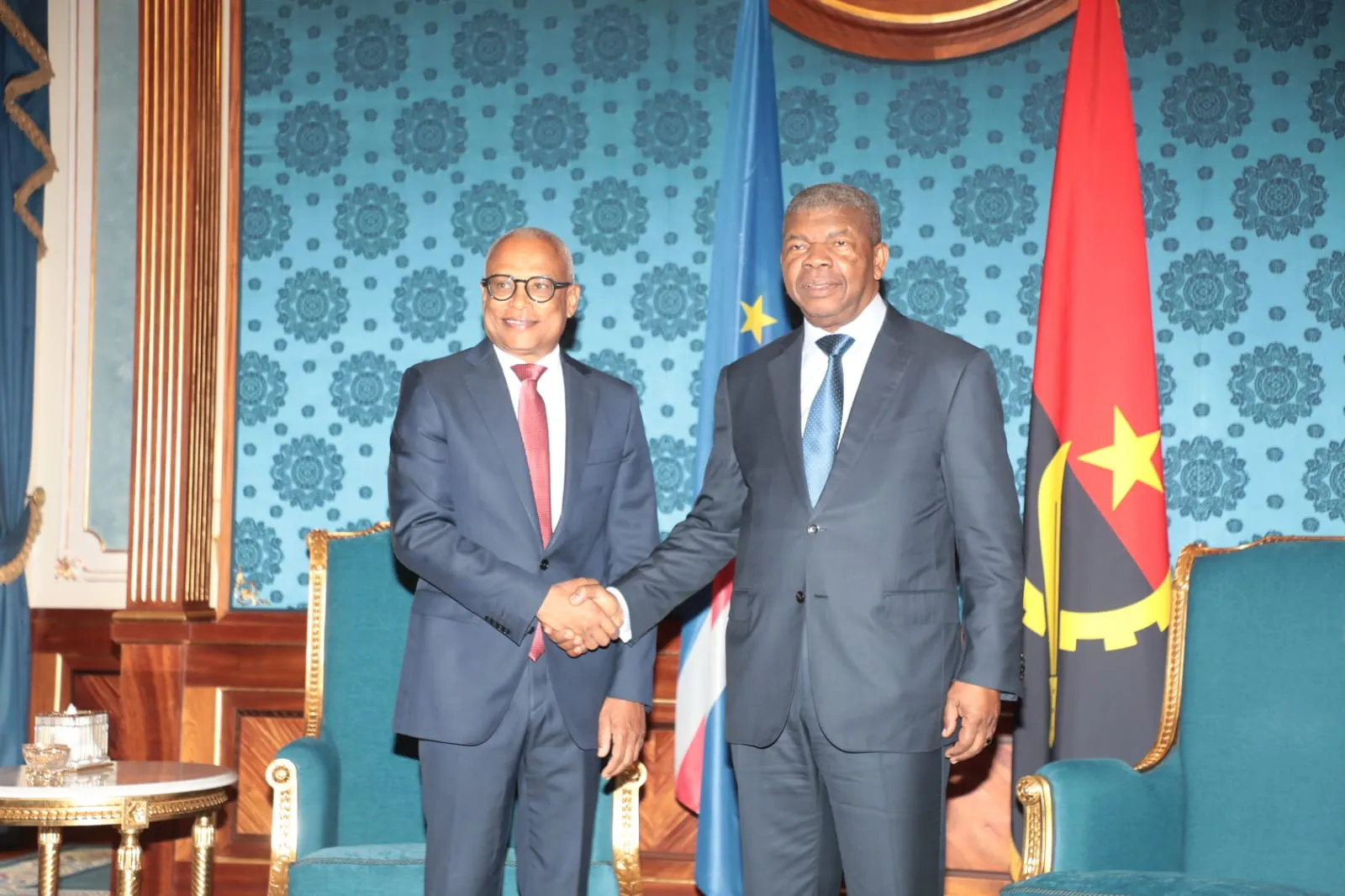 João Lourenço recebe entidades no âmbito da Cimeira da União Africana