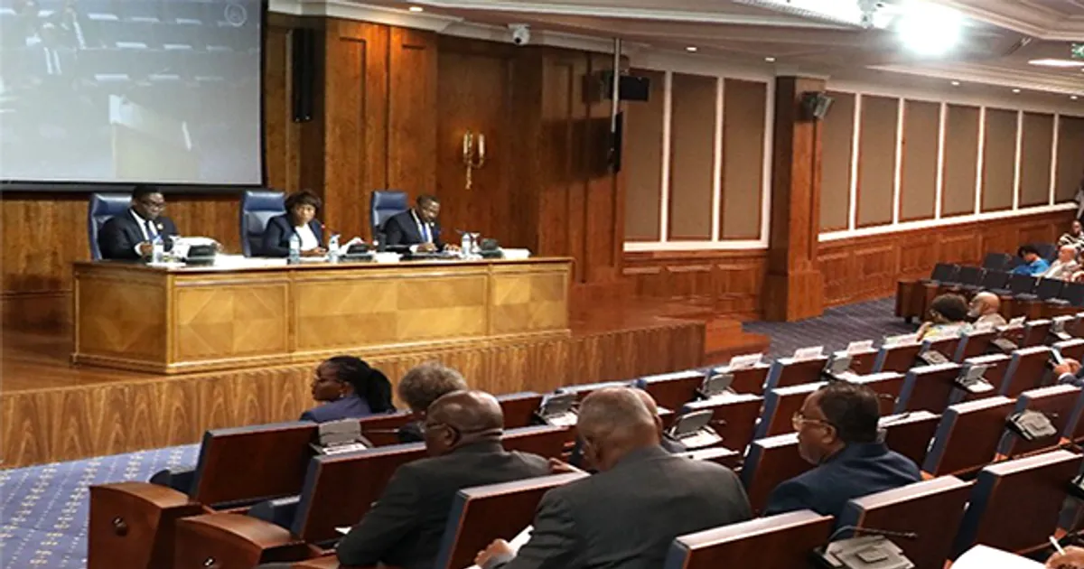 Deputados sugerem tributação alinhada com a realidade social do país