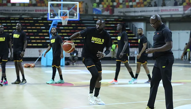 Dodecacampeões realizam segundo treino em Dakar