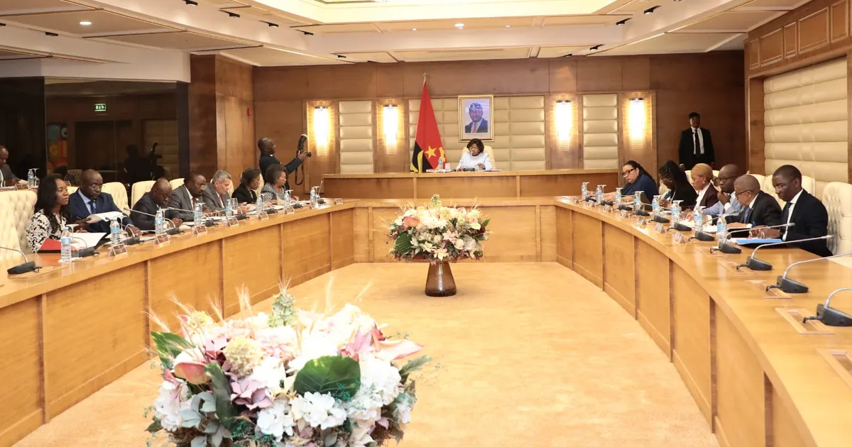 Vice-Presidente da República orienta 1.ª Reunião Ordinária do PAT II
