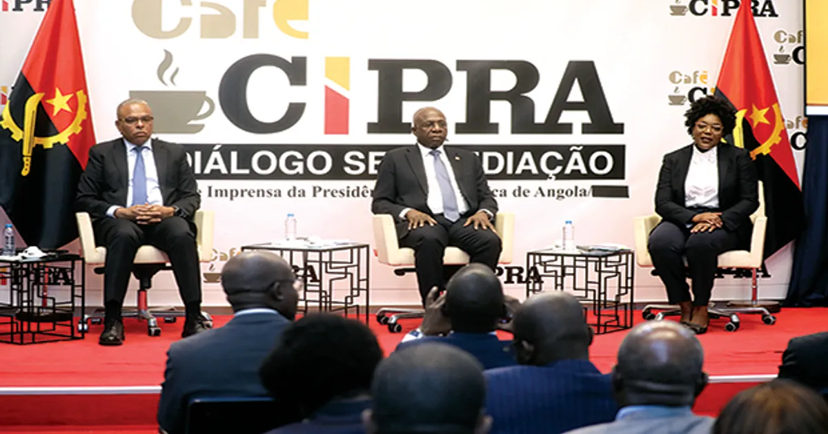 Política externa activa coloca Angola no centro da diplomacia em África