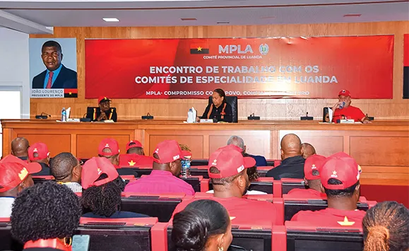 MPLA em Luanda pede reforço dos comités de especialidade e mais presença nas comunidades