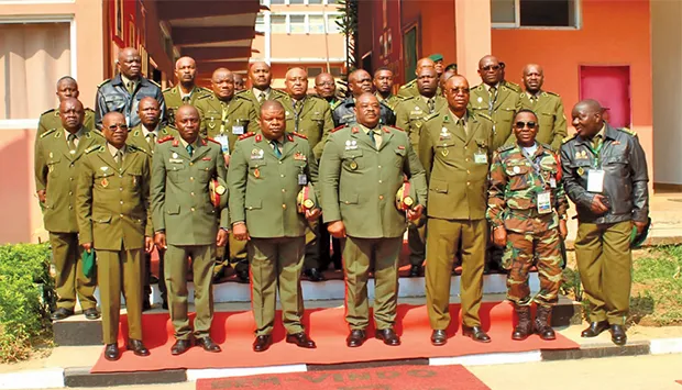 Defendida versatilidade dos efectivos do Exército