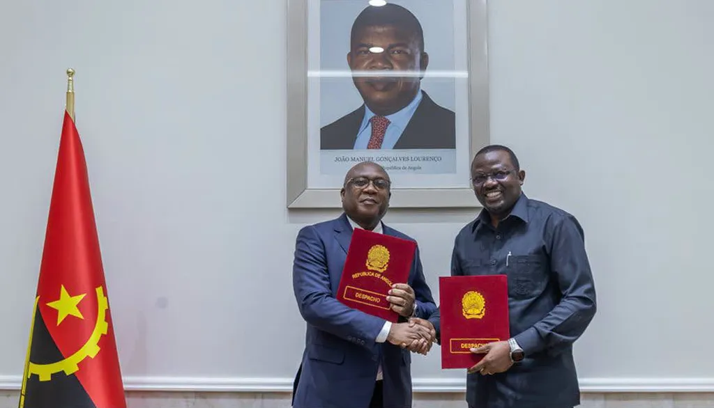 GPL e Porto de Luanda firmam memorando