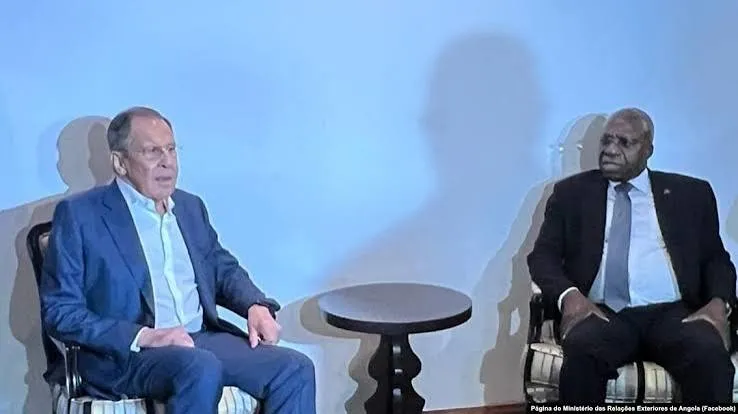 Sergey Lavrov envia mensagem a Téte António