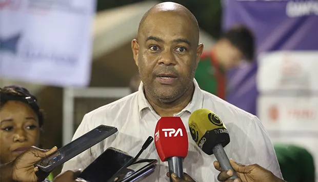 Paulo Madeira anuncia pavilhões nas 21 províncias
