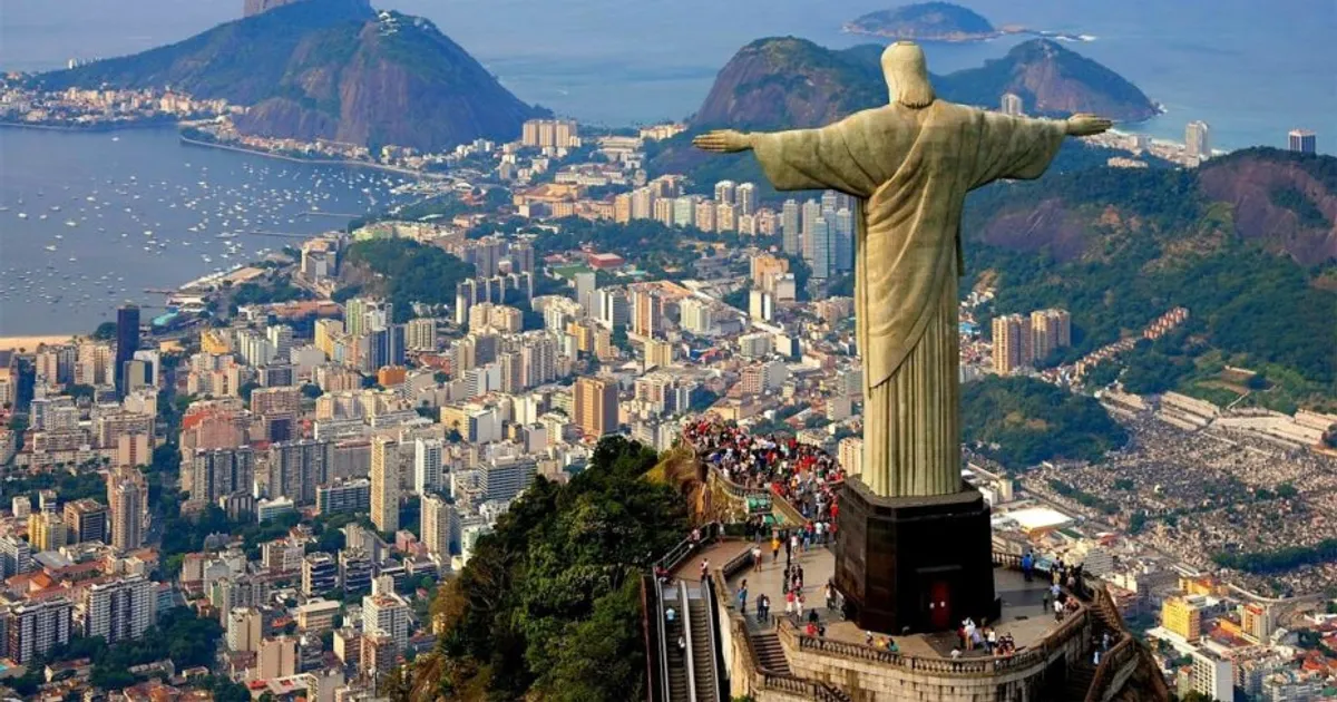 Grupo de profissionais da saúde viaja para Brasil em formação especializada