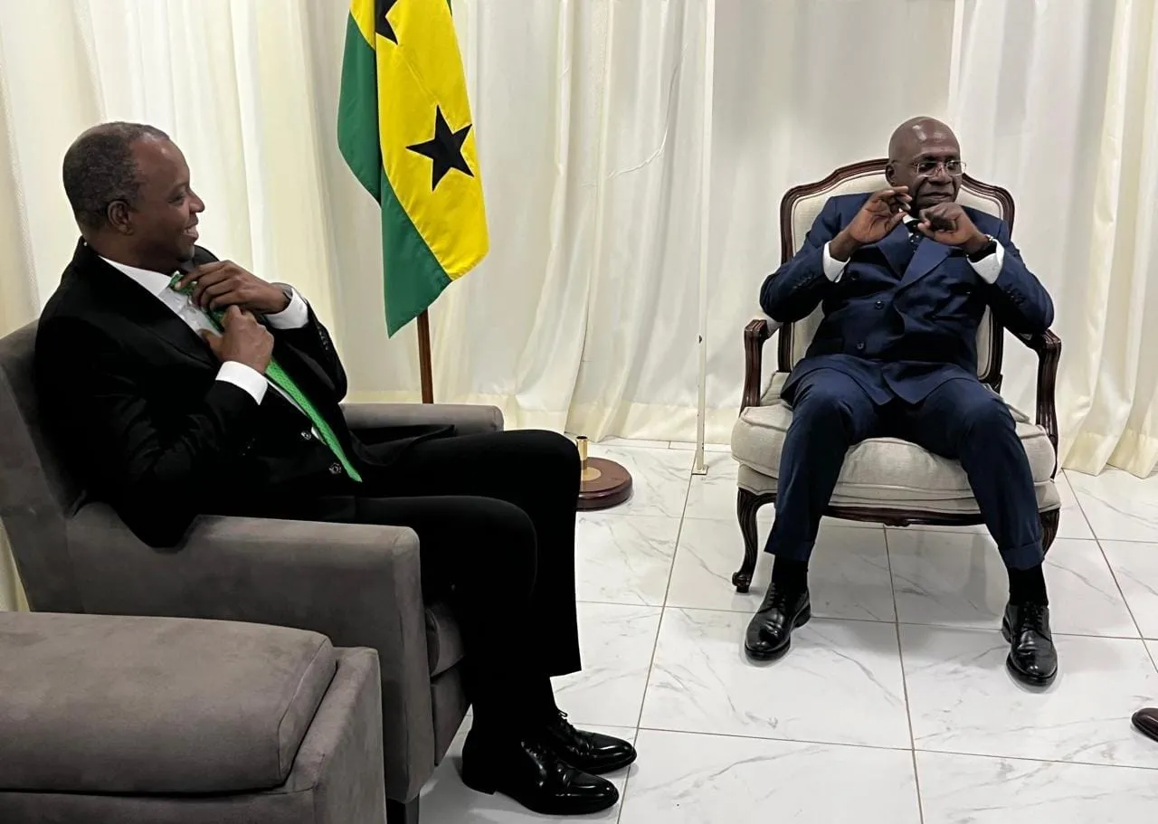 Téte António representa João Lourenço na tomada de posse do Chefe de Estado de São Tomé e Príncipe