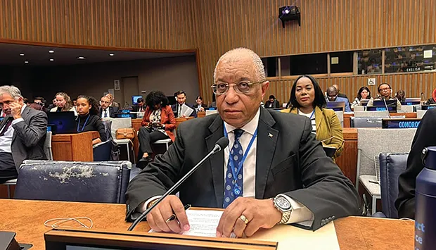 Angola quer acções concretas no combate ao colonialismo