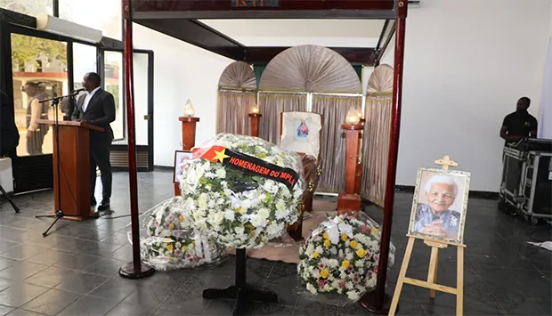 Restos mortais da Maria Eugénia Cruz já no Cemitério do Alto das Cruzes