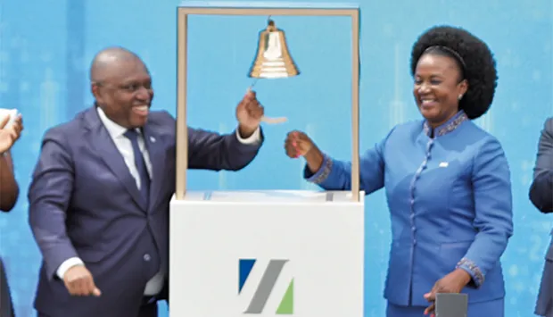 Standard Bank é admitido em bolsa