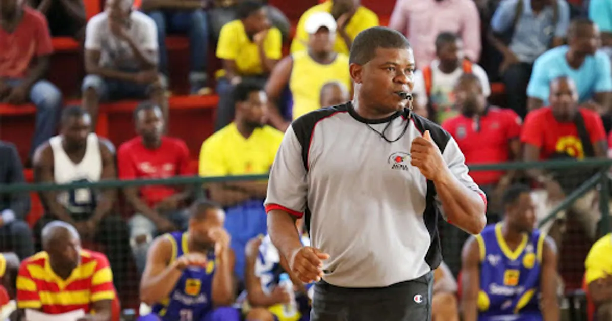 Árbitros nacionais de basquetebol e judo vão poder aprender francês