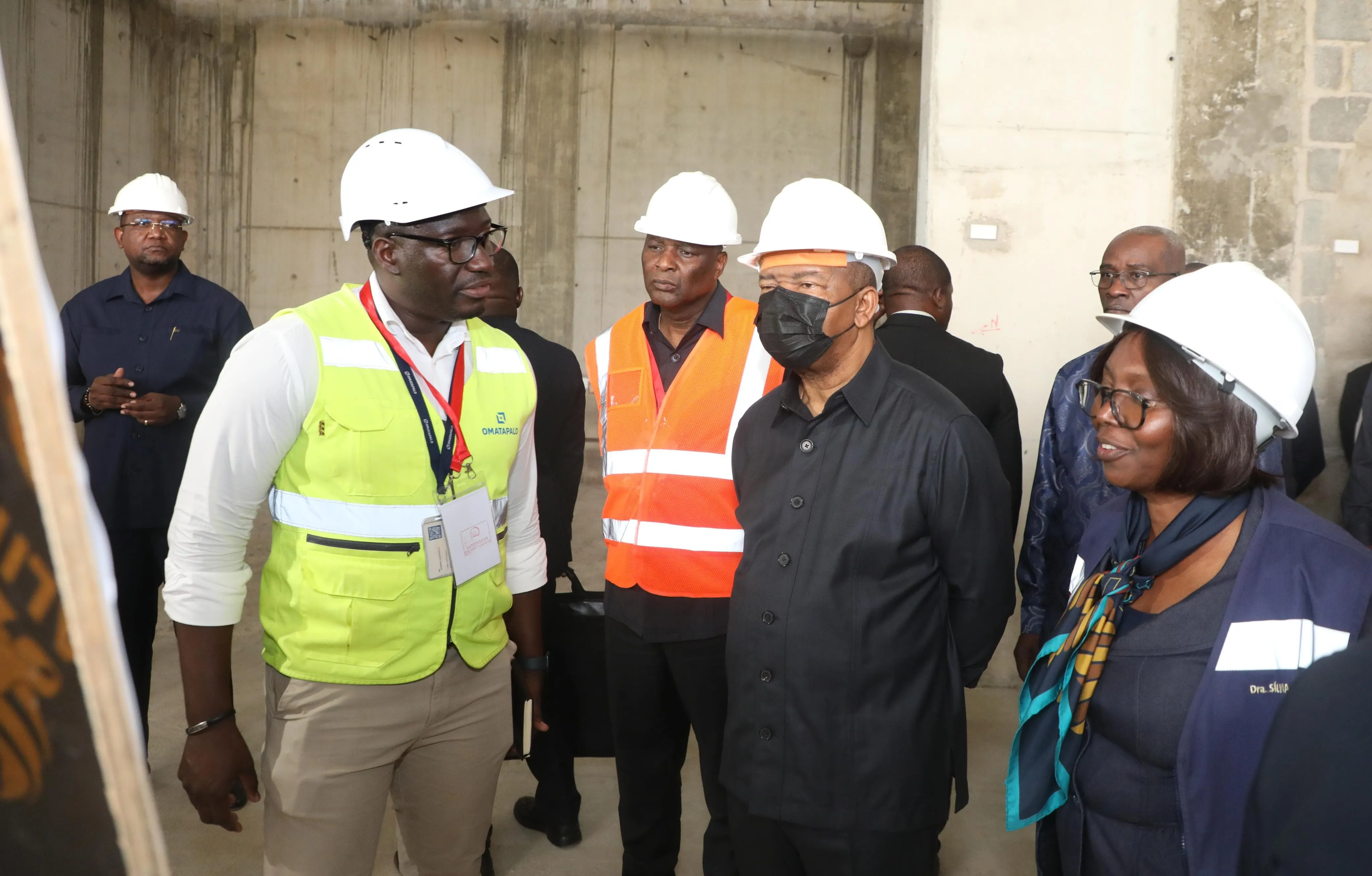 Presidente João Lourenço visita obra do novo Hospital Oncológico