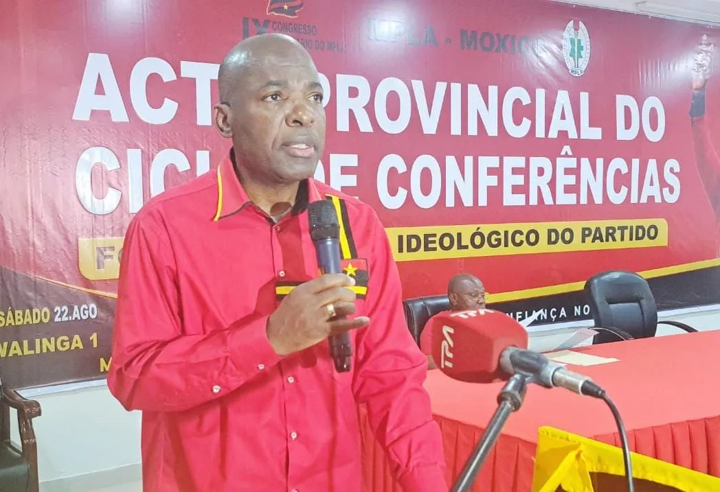 Validada candidatura de Ernesto Muangala ao cargo de primeiro secretário do MPLA