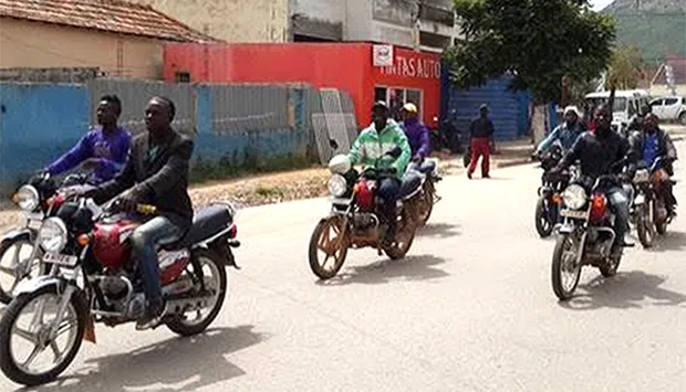 Condução sem habilitação leva mototaxistas a tribunal
