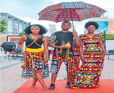 Moda valoriza criações dos estilistas huilanos