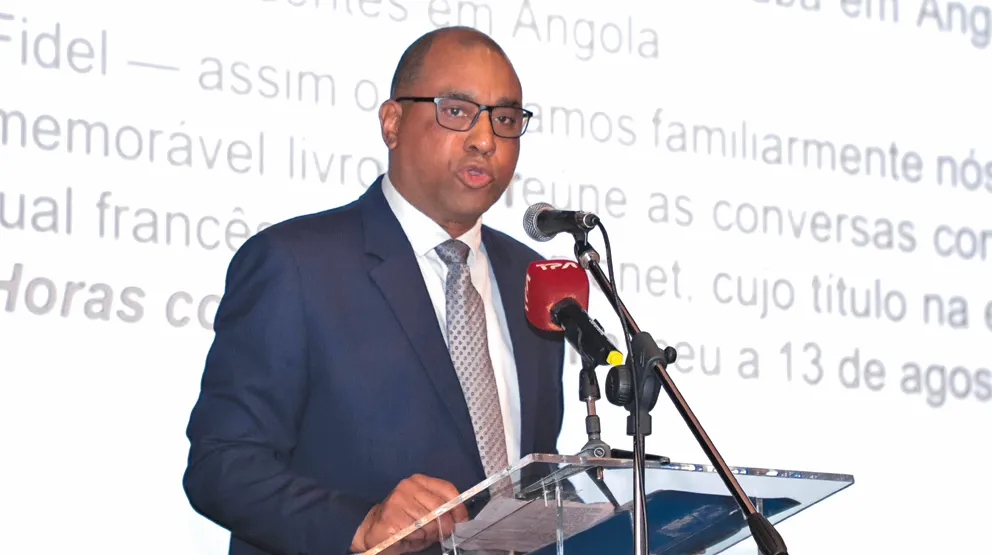 Óscar León recorda visitas de Fidel Castro a Angola