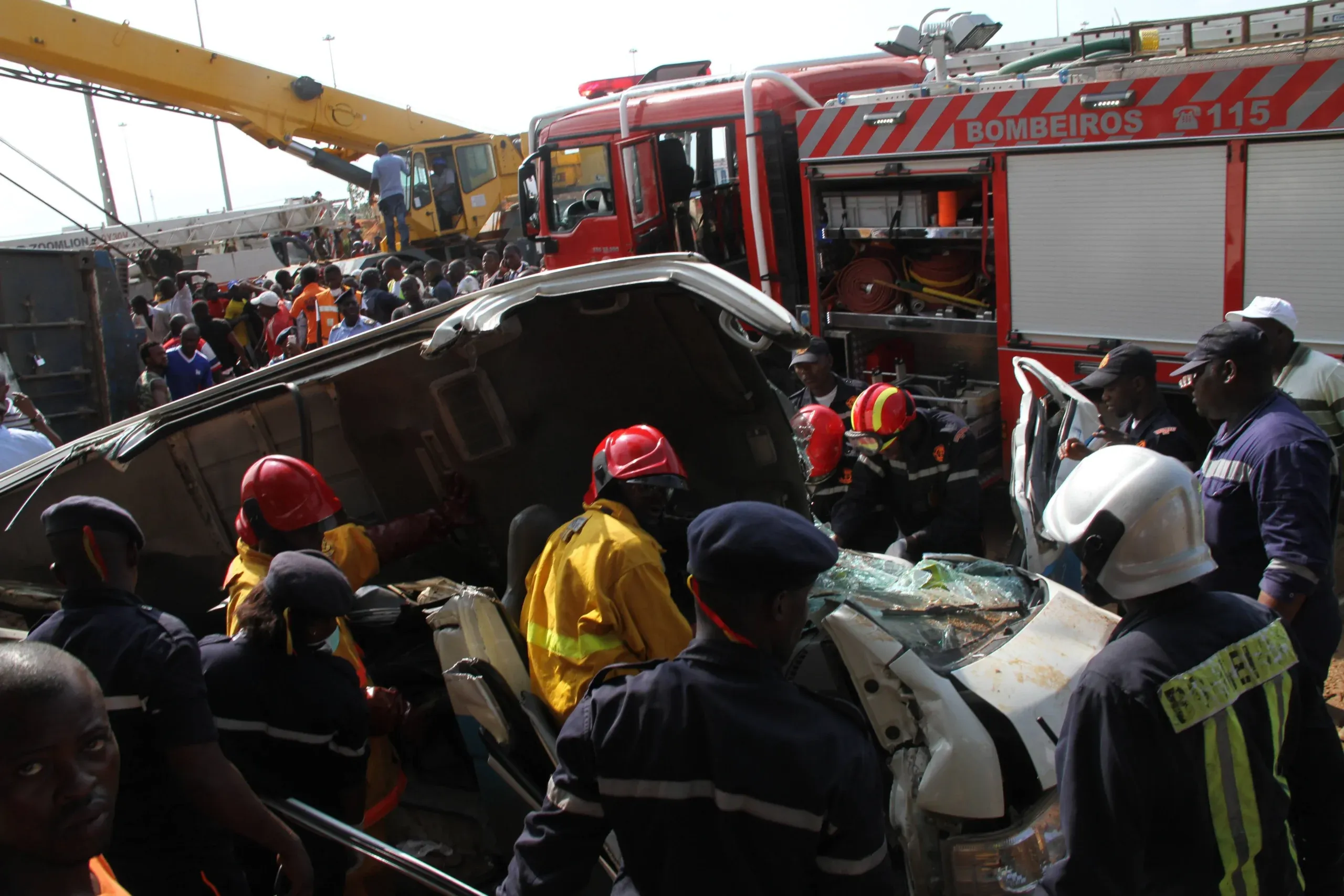 Bombeiros reportam mortes, feridos e ocorrências