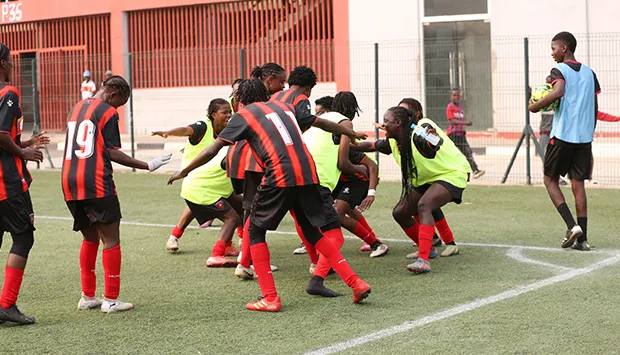 Futebol feminino: 1.ºde Agosto consolida estatuto no Grupo B
