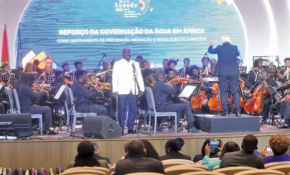 Concerto musical anima o primeiro dia da Bienal