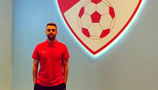 Mehmet Kiskaç convoca jogadores