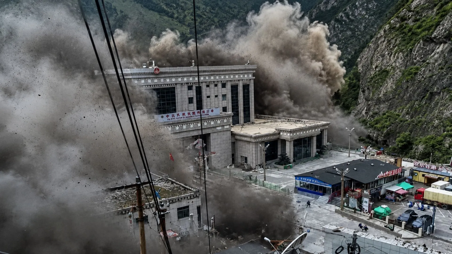 Inundações no Nepal deixam 289 mortos e 644 turistas desaparecidos