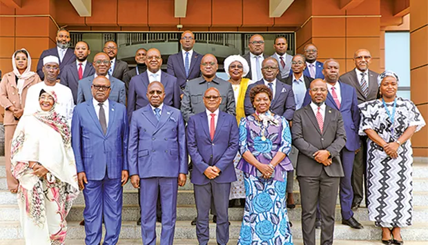 Angola defende reforço das capacidades da CEEAC