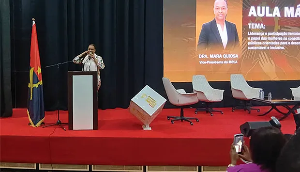 Mara Quiosa exorta a juventude a apostar mais no conhecimento