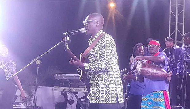 Guitarrista Kintino homenageado no projecto musical “Kassembele”