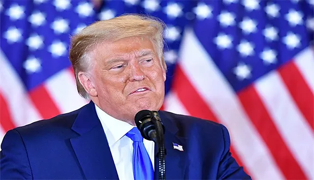 Trump pressiona Estados a denunciar imigrantes em situação irregular sob ameaça de cortes de fundos